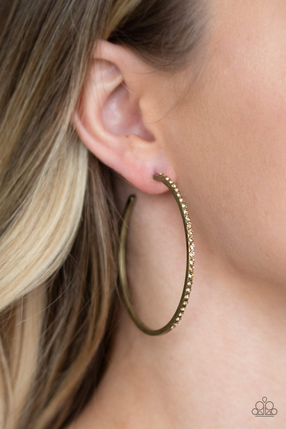 Trending Twinkle - Brass Earrings - Paparazzi Accessories
