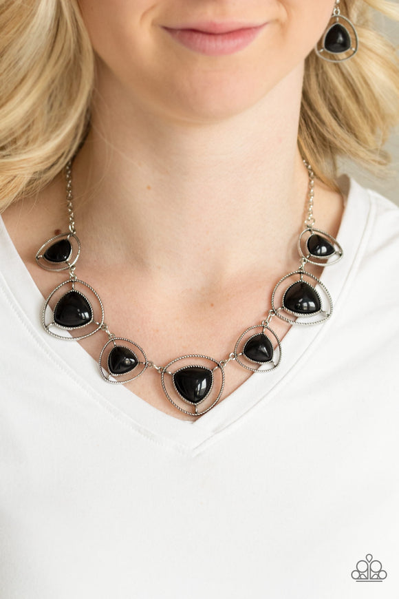 Make A Point - Black Necklace - Paparazzi Accessories