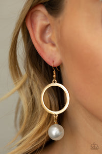 SoHo Solo - Gold Earrings - Paparazzi Accessories