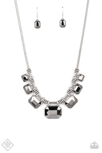 Urban Extravagance - Silver Necklace - Paparazzi Accessories