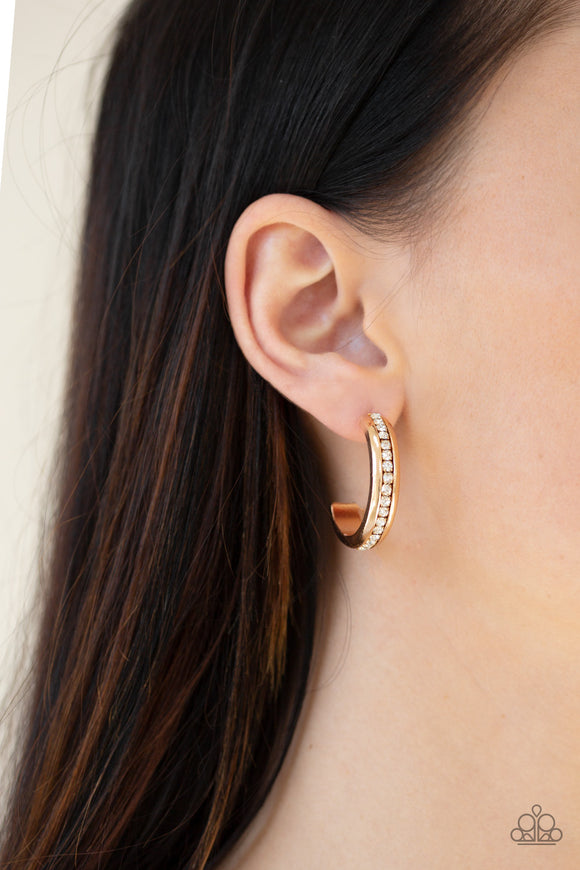5th Avenue Fashionista - Gold Earrings - Paparazzi Accessories